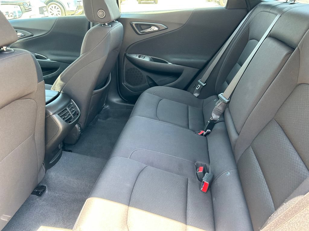 Used 2024 Chevrolet Malibu LT FWD image 15