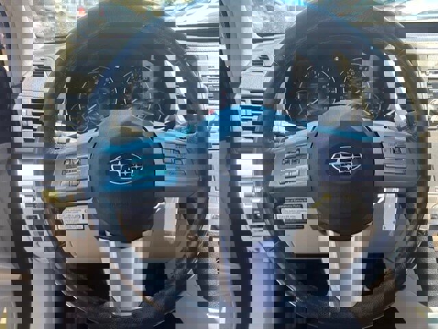 Used 2010 Subaru Outback 2.5i Premium image 27