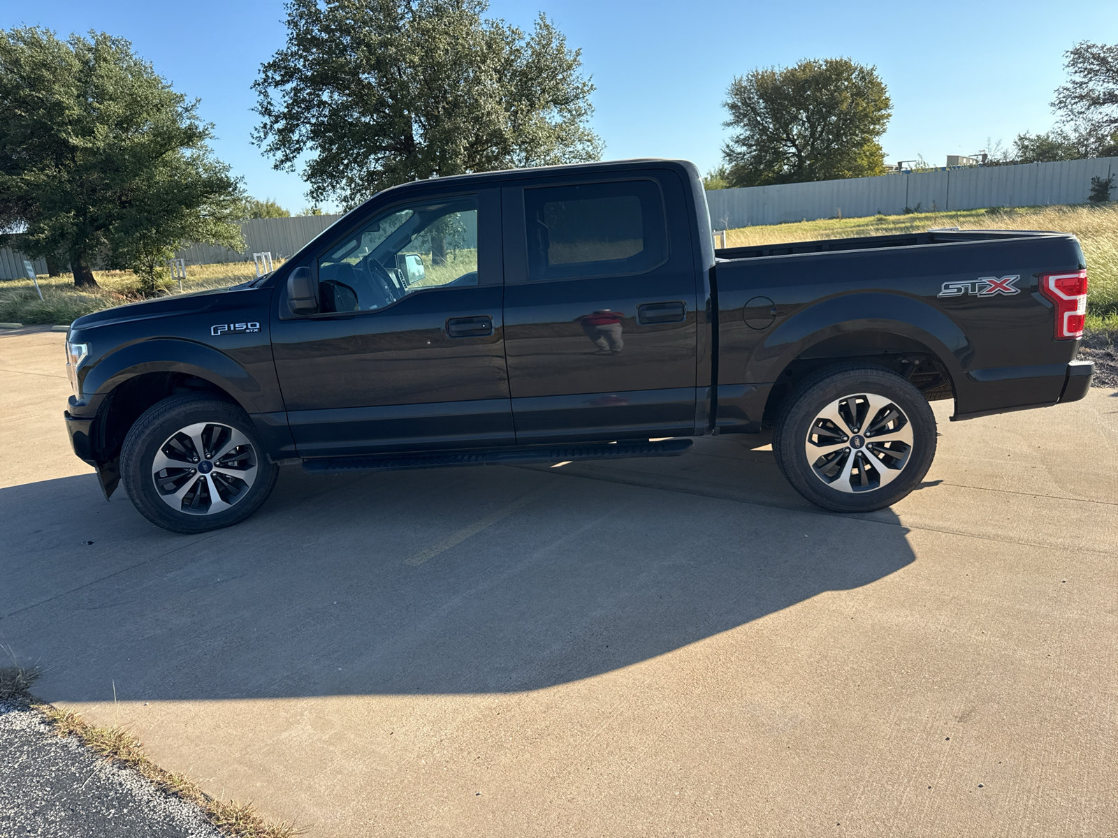 Certified 2019 Ford F150 XL w/ Equipment Group 101A Mid RWD image 2
