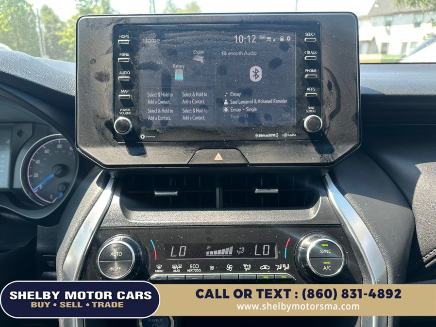 Used 2022 Toyota Venza LE AWD/4WD image 14