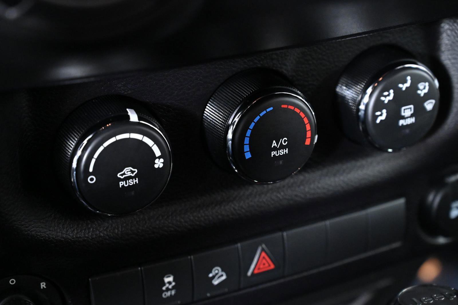 Used 2016 Jeep Wrangler Unlimited Sport w/ Quick Order Package 24S image 17