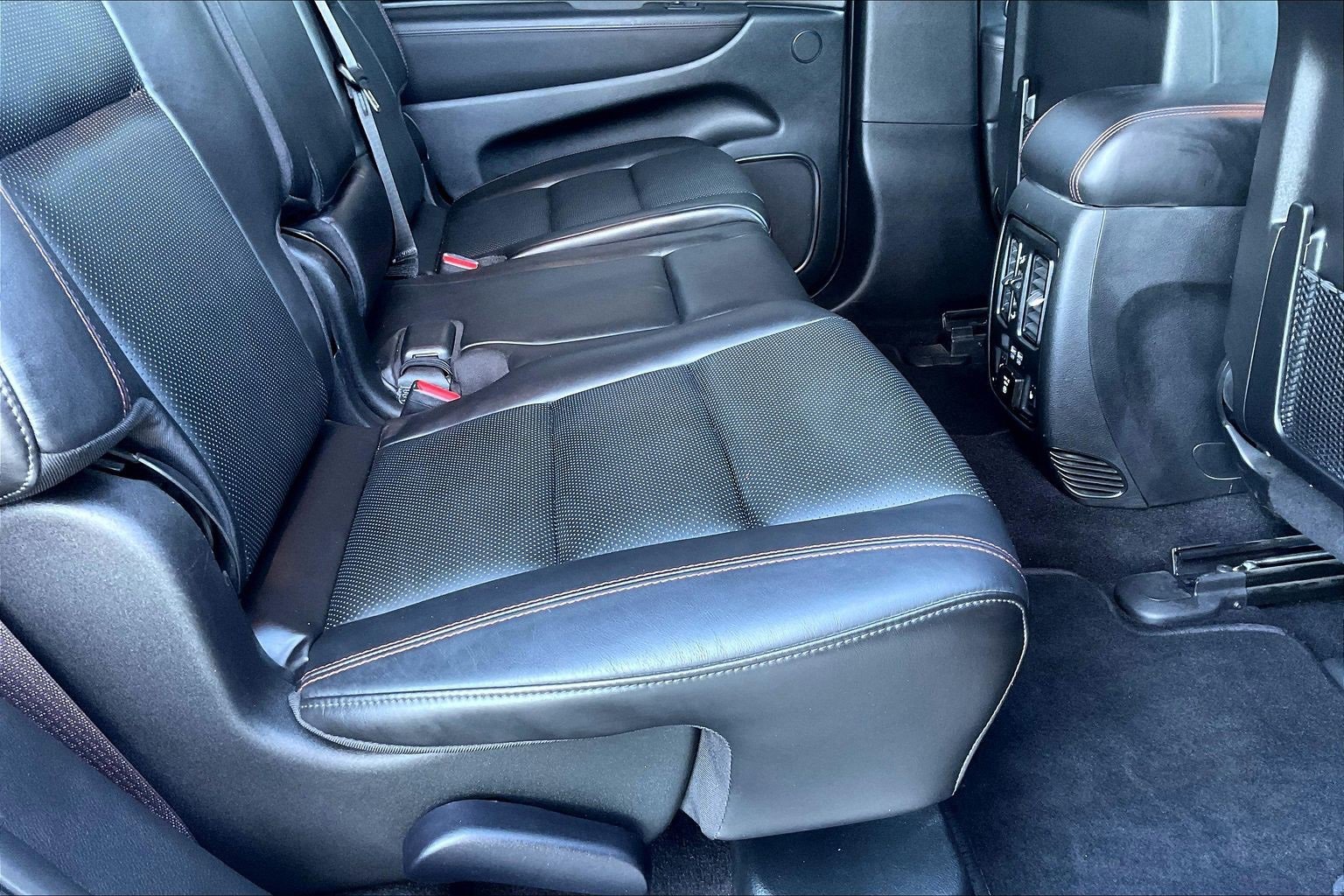 Used 2022 Dodge Durango R/T image 18