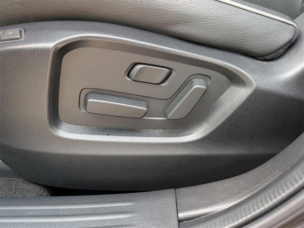 Used 2025 MAZDA CX-5 AWD 2.5 S w/ Preferred Package image 14