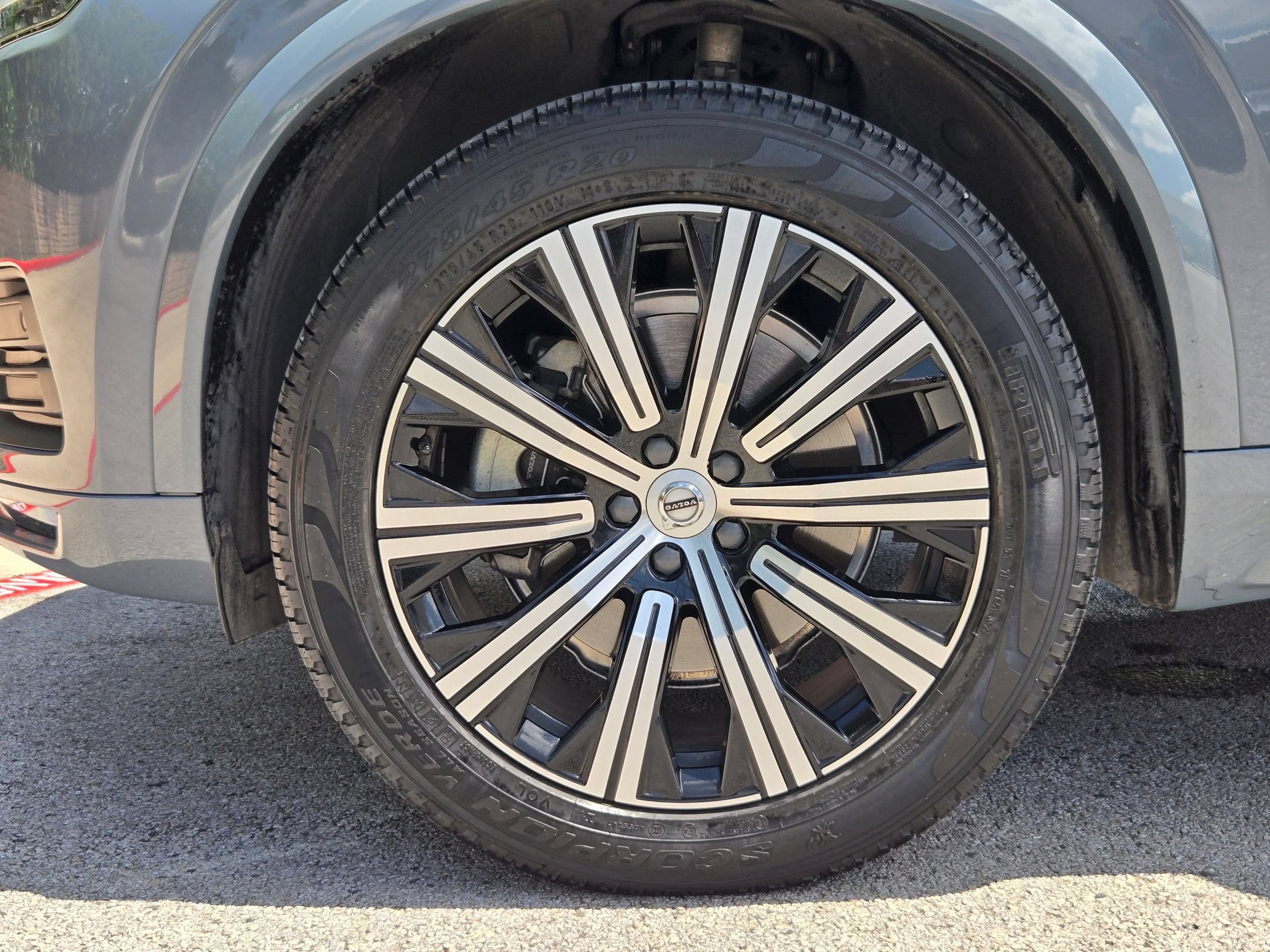 Used 2023 Volvo XC90 B5 Core AWD/4WD image 31