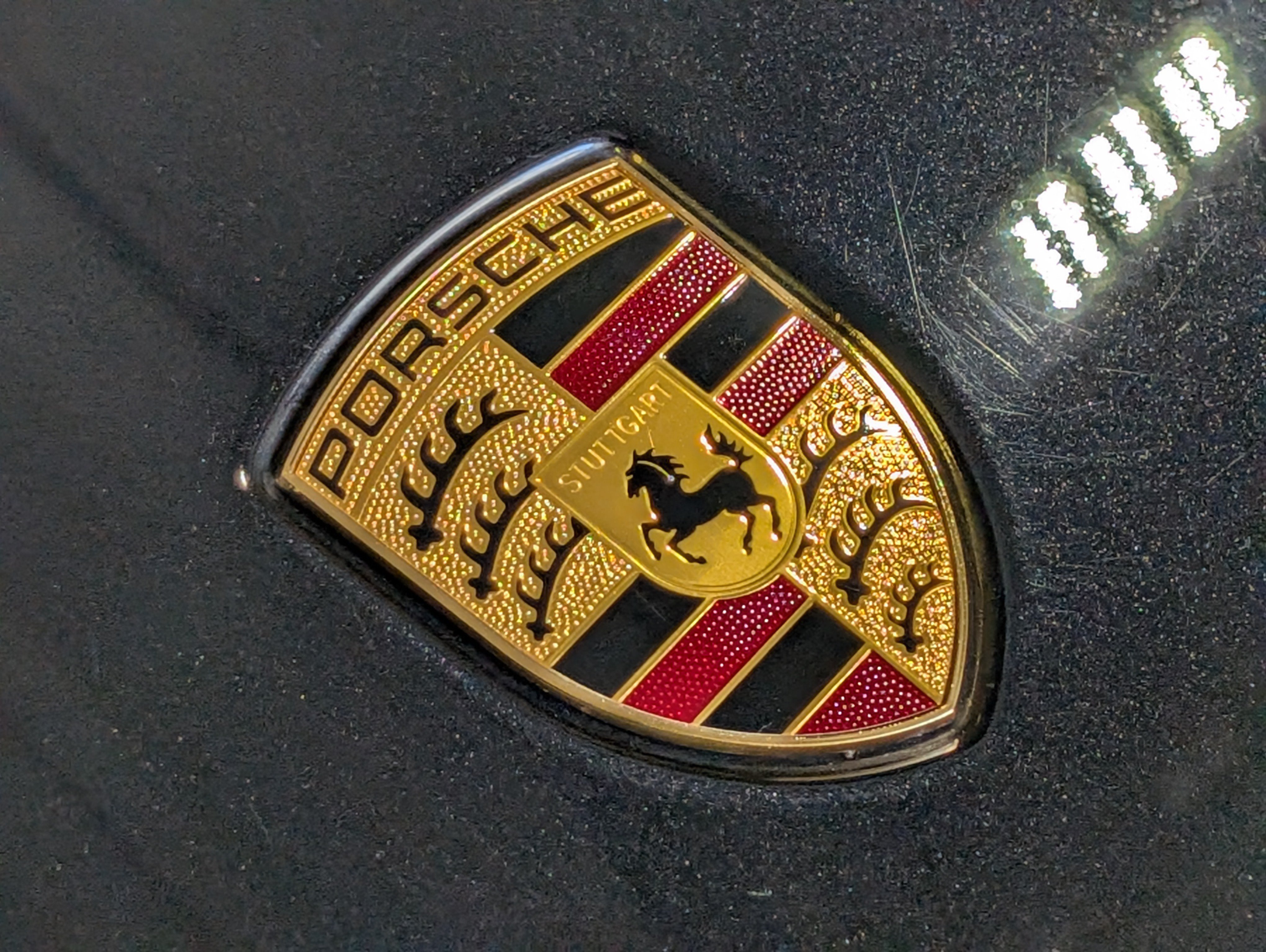 Certified 2022 Porsche Macan S AWD/4WD image 16