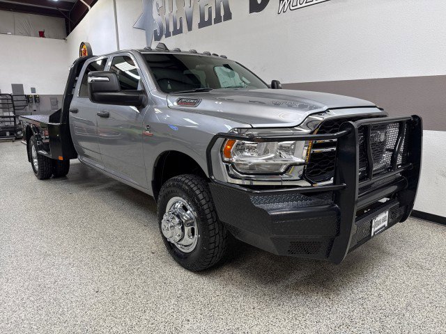 Used 2023 RAM 3500 Tradesman w/ Chrome Appearance Group image 43