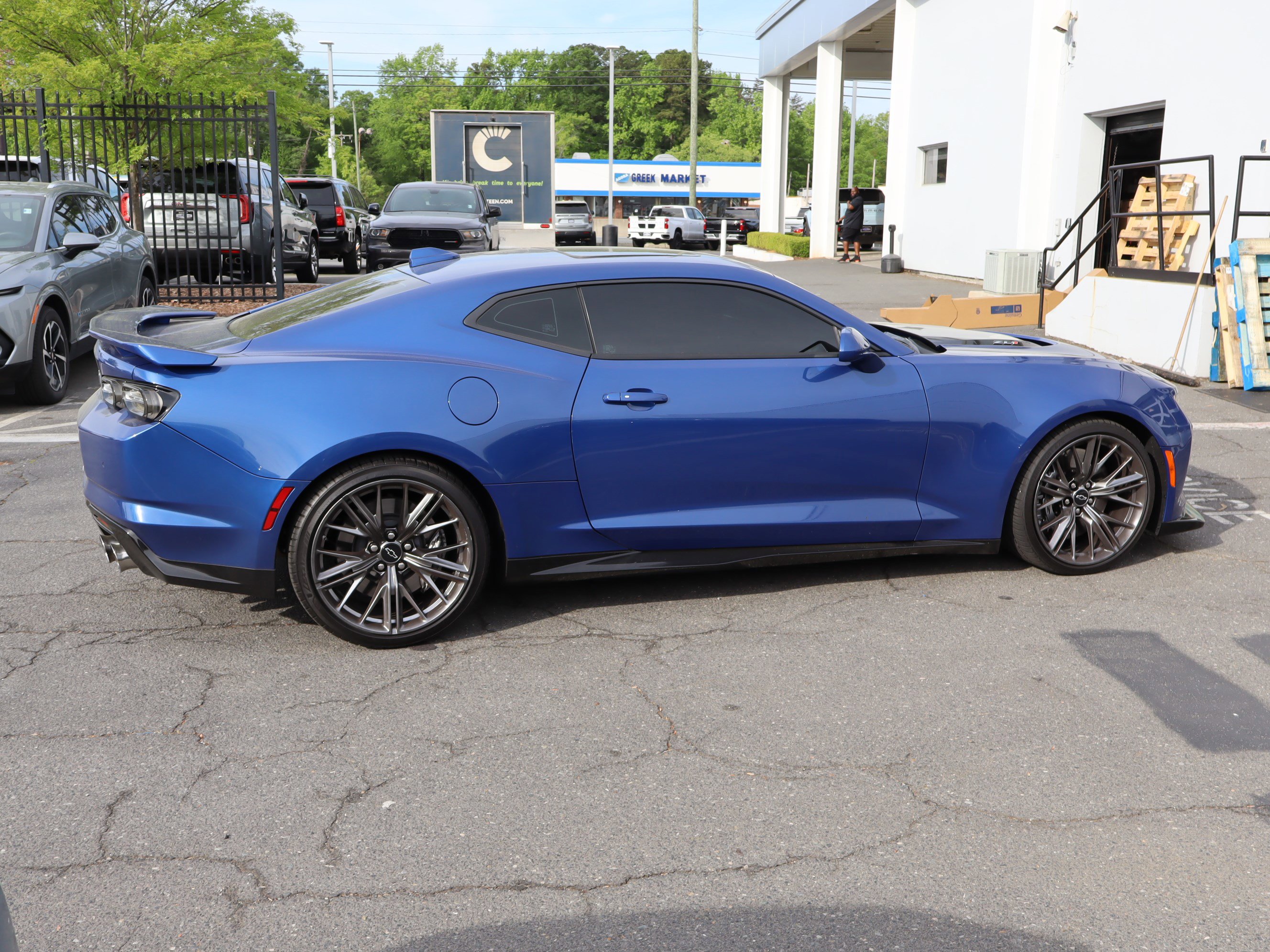 Used 2022 Chevrolet Camaro ZL1 image 11