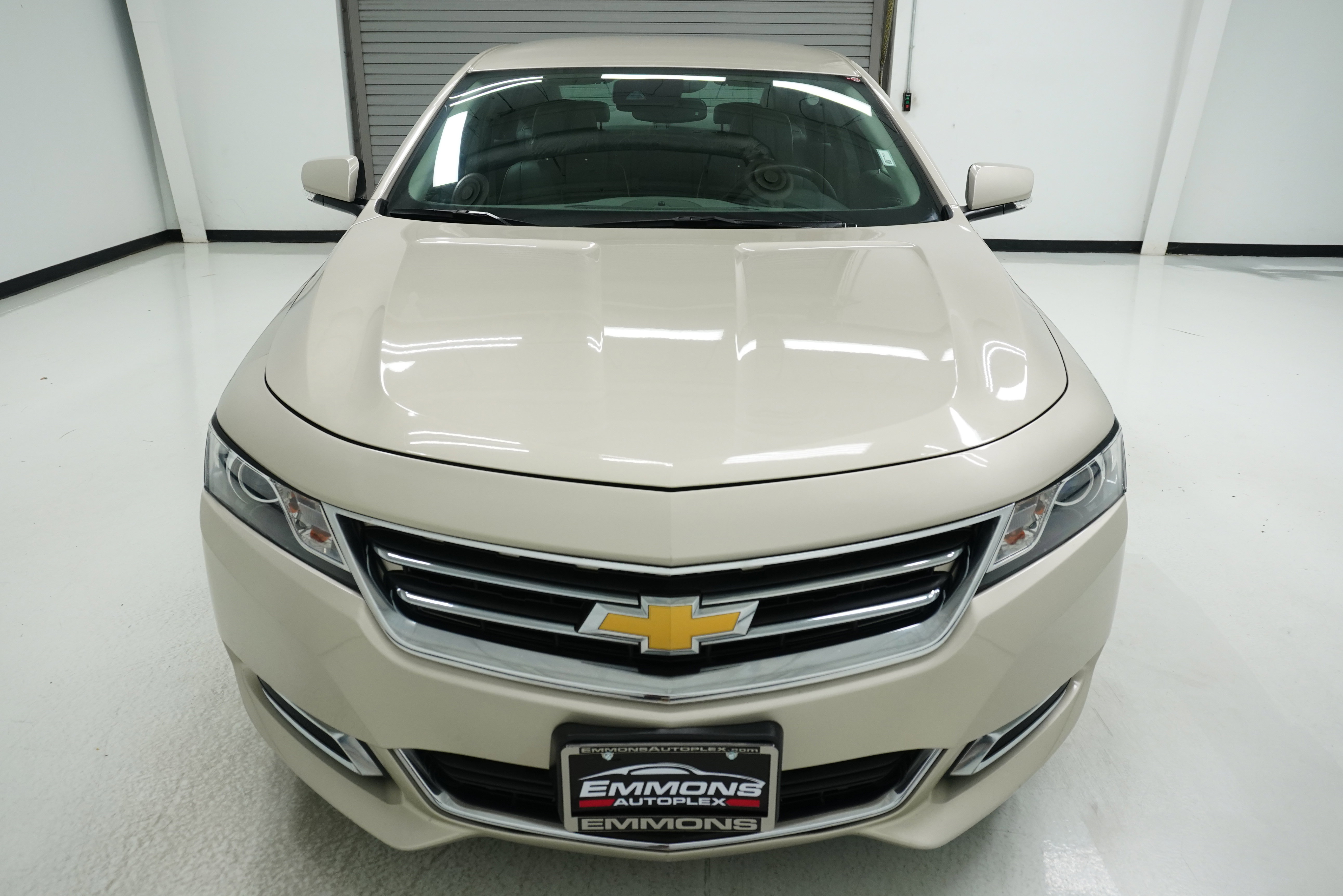 Used 2015 Chevrolet Impala LT image 2