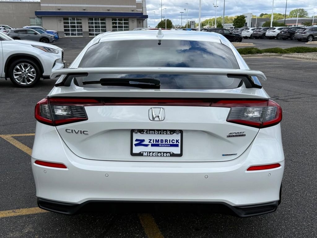 Used 2025 Honda Civic Sport Touring image 4