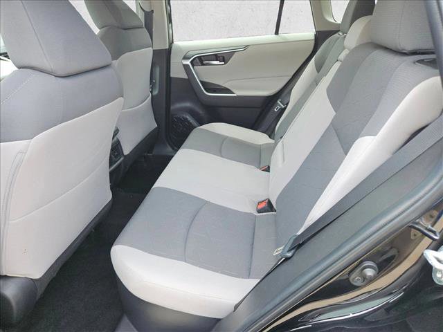 Used 2023 Toyota RAV4 XLE AWD/4WD image 10
