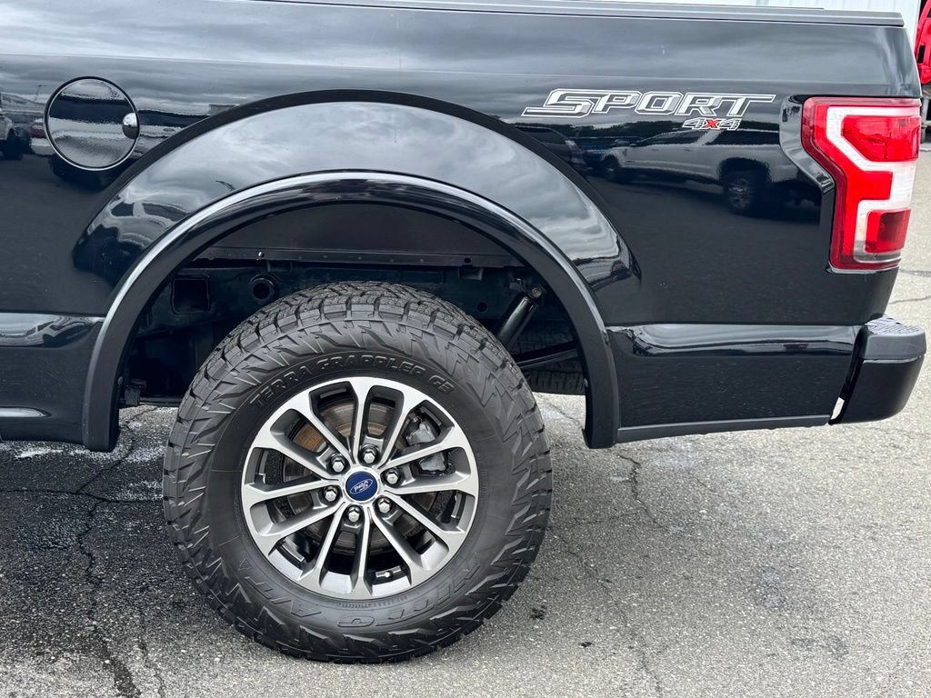 Used 2018 Ford F150 XLT w/ Equipment Group 302A Luxury AWD/4WD image 39
