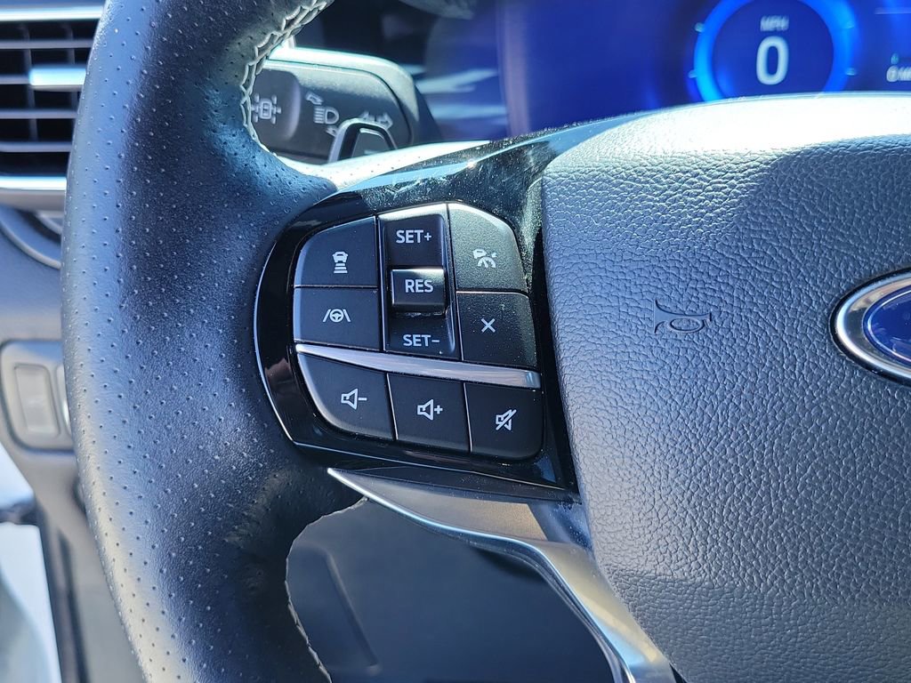 Used 2022 Ford Explorer ST RWD image 29