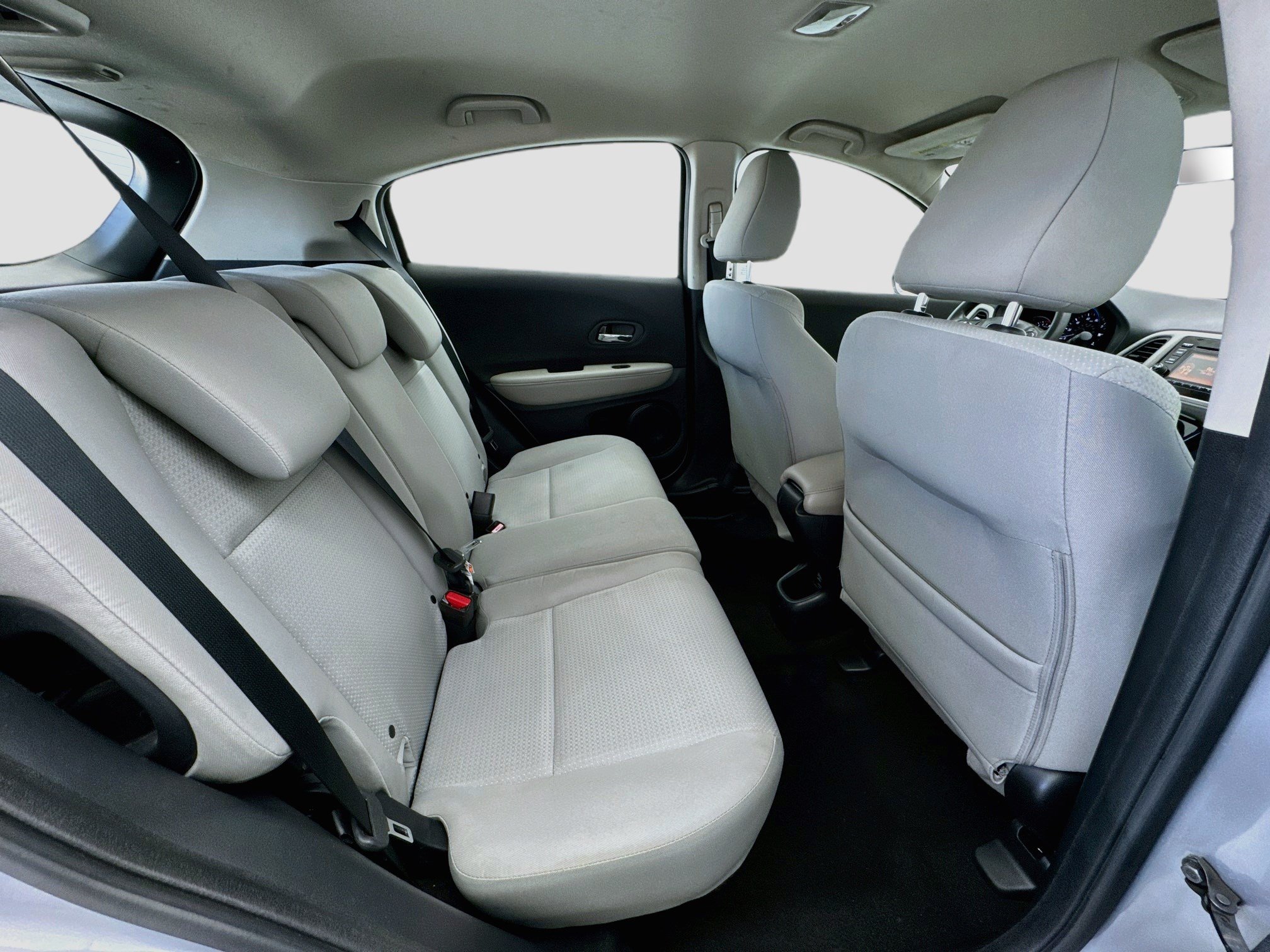 Used 2019 Honda HR-V LX image 17