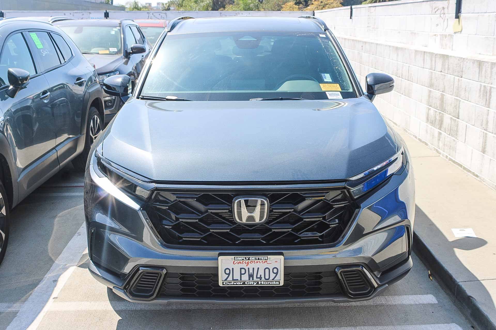 Used 2024 Honda CR-V Sport image 2