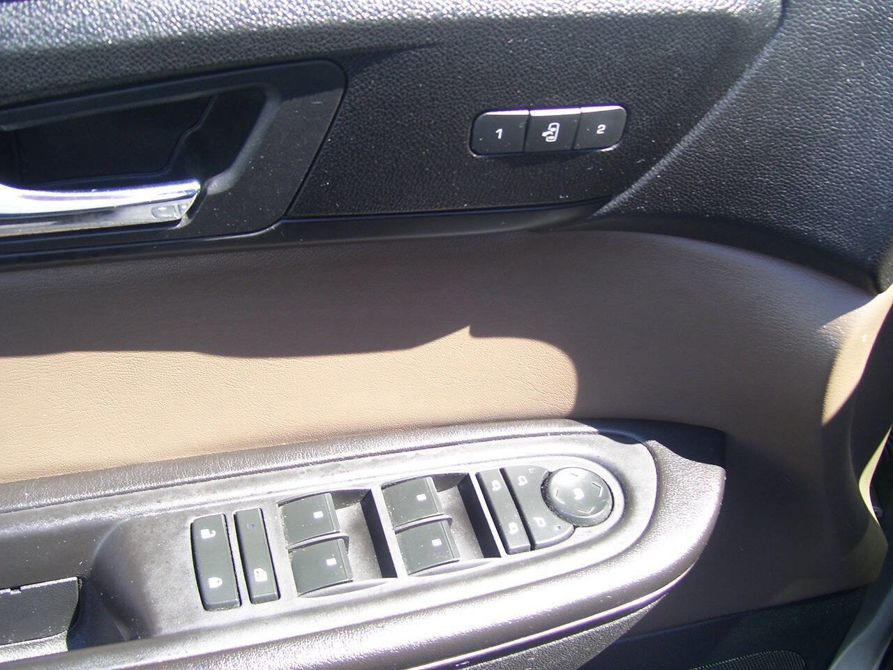 Used 2017 GMC Acadia Limited SLT image 13