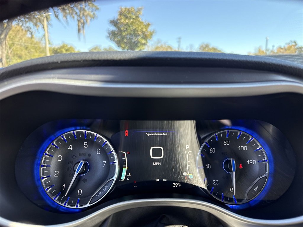 New 2026 Chrysler Pacifica Select image 18