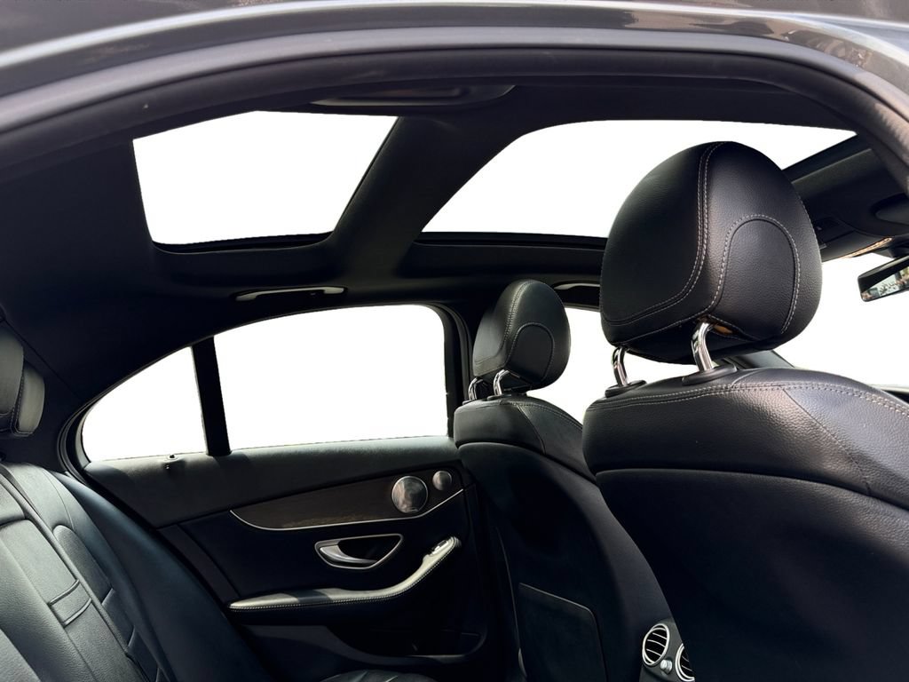 Used 2019 Mercedes-Benz C 300 4MATIC Sedan w/ Premium Package image 7