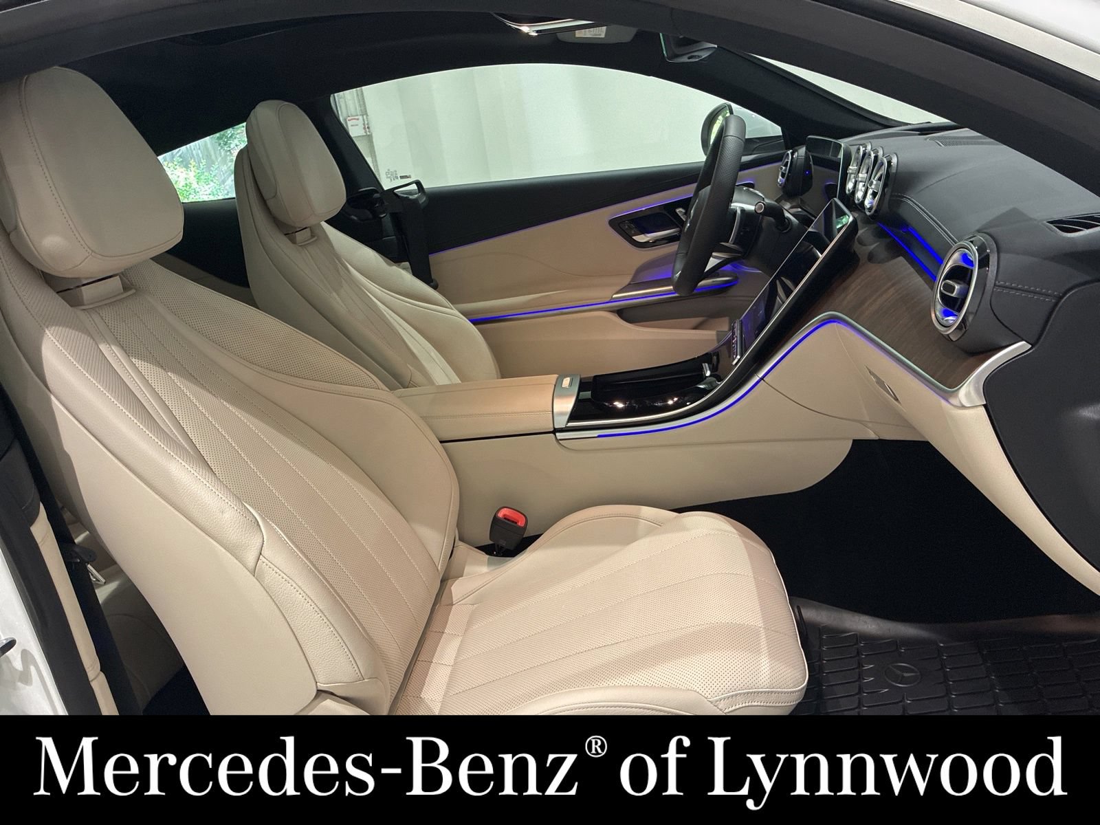Used 2026 Mercedes-Benz CLE 450 4MATIC Coupe image 19