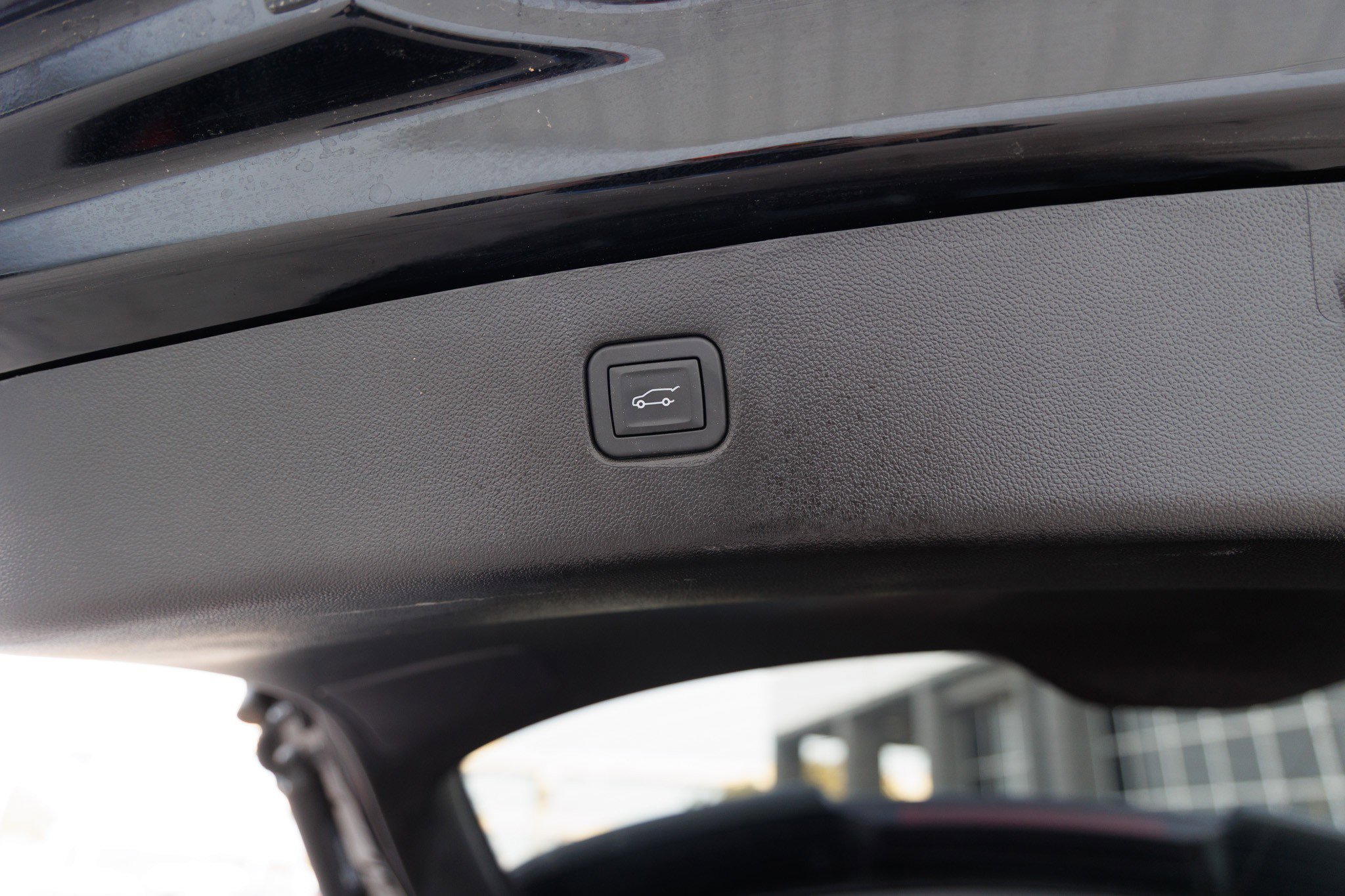 Used 2025 Chevrolet Blazer RS image 40