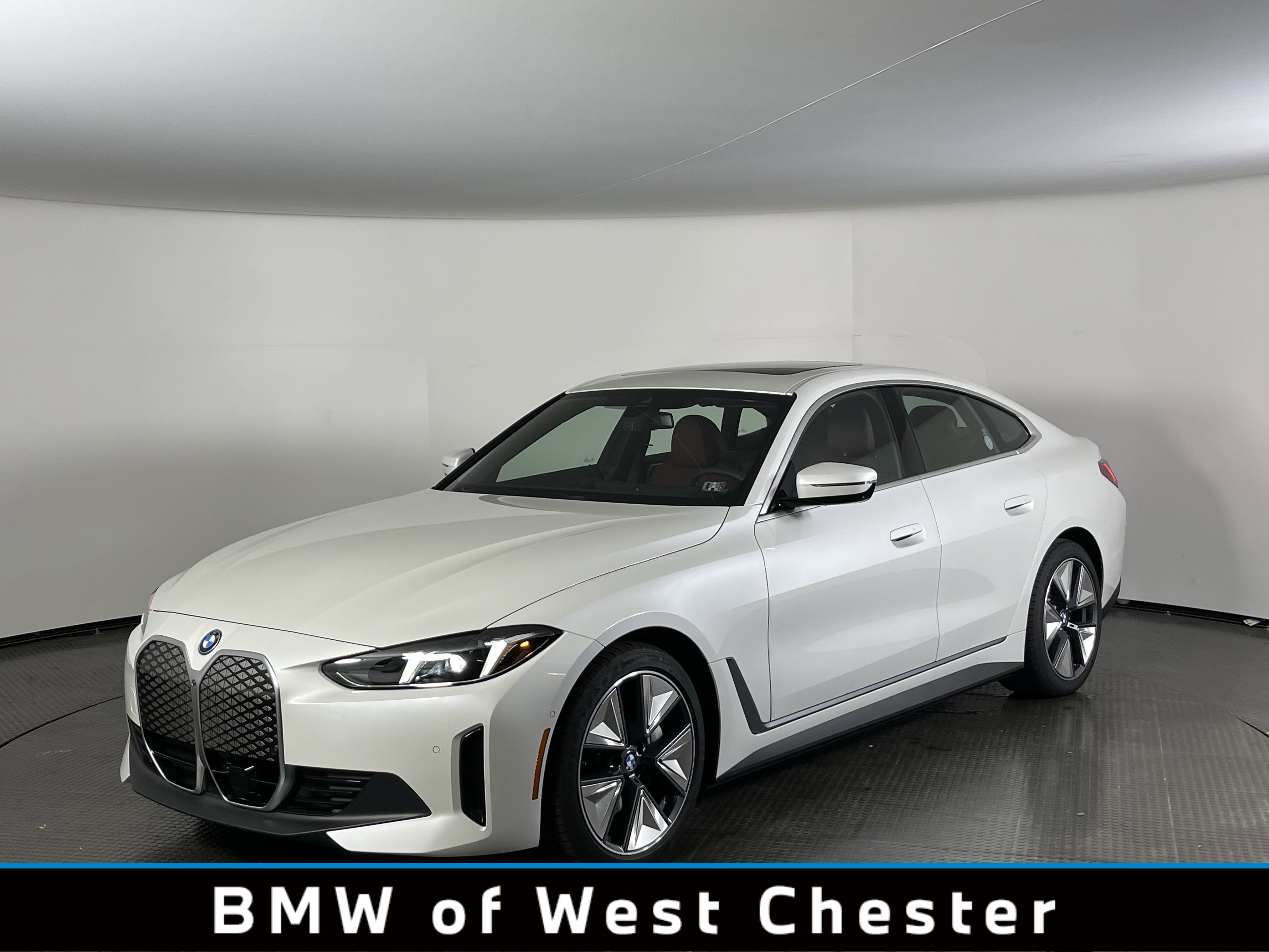 Used 2025 BMW i4 xDrive40i w/ Premium Package image 1
