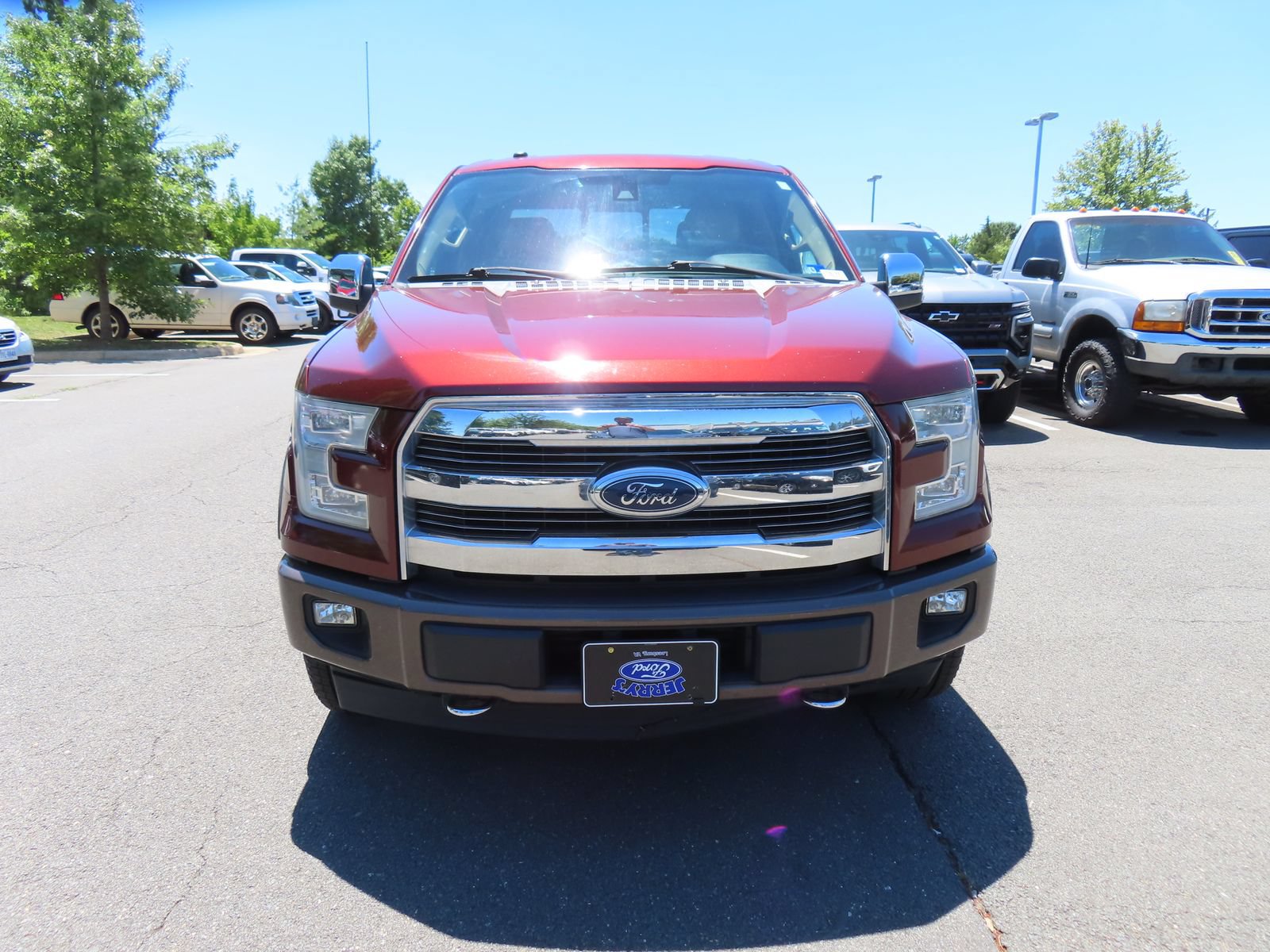 Used 2017 Ford F150 Lariat w/ Equipment Group 502A Luxury AWD/4WD image 2
