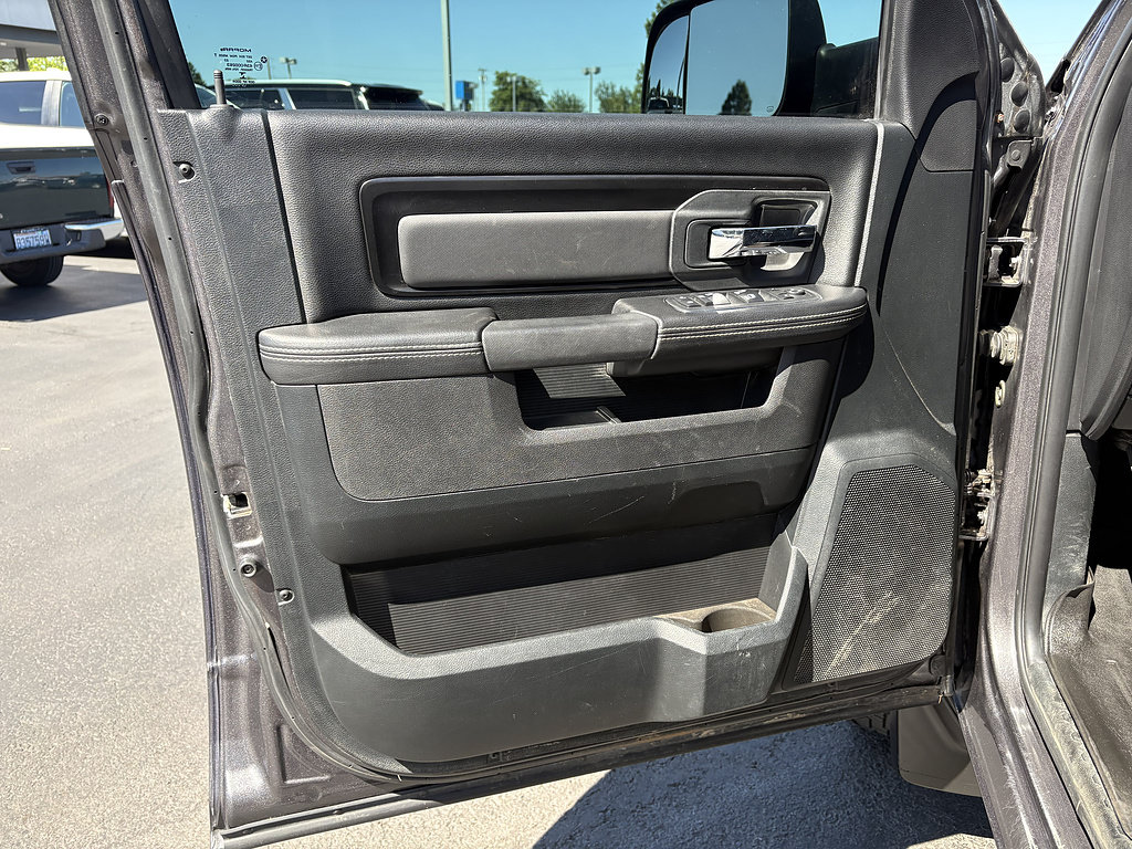 Used 2018 RAM 1500 Rebel w/ Luxury Group AWD/4WD image 12