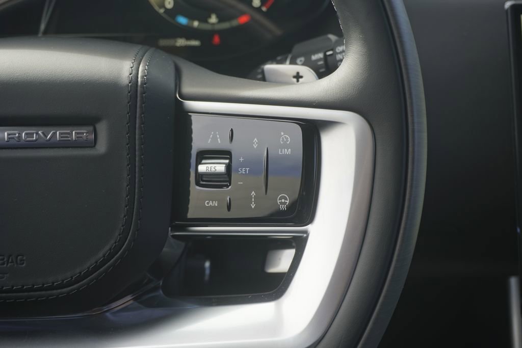 New 2026 Land Rover Range Rover SV image 13