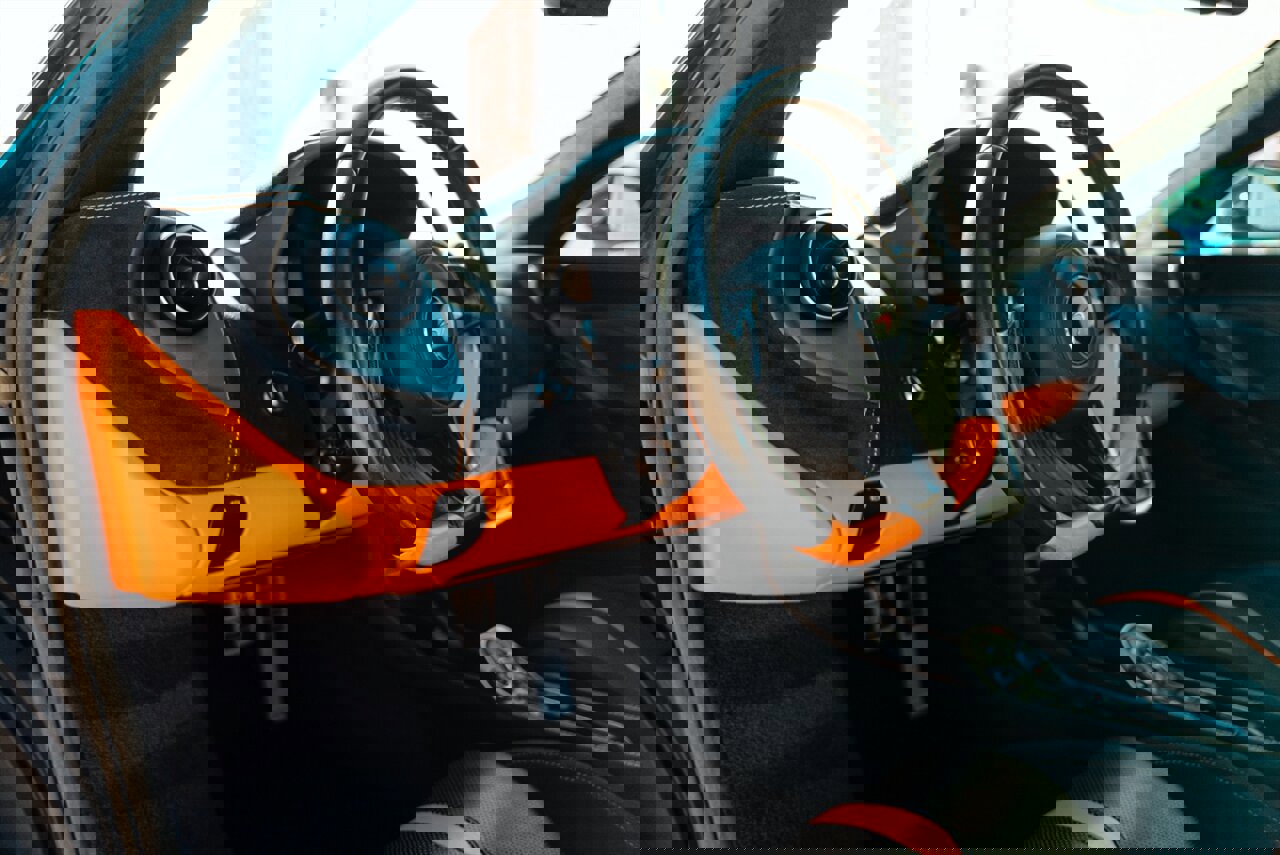 Used 2017 McLaren 570S image 20