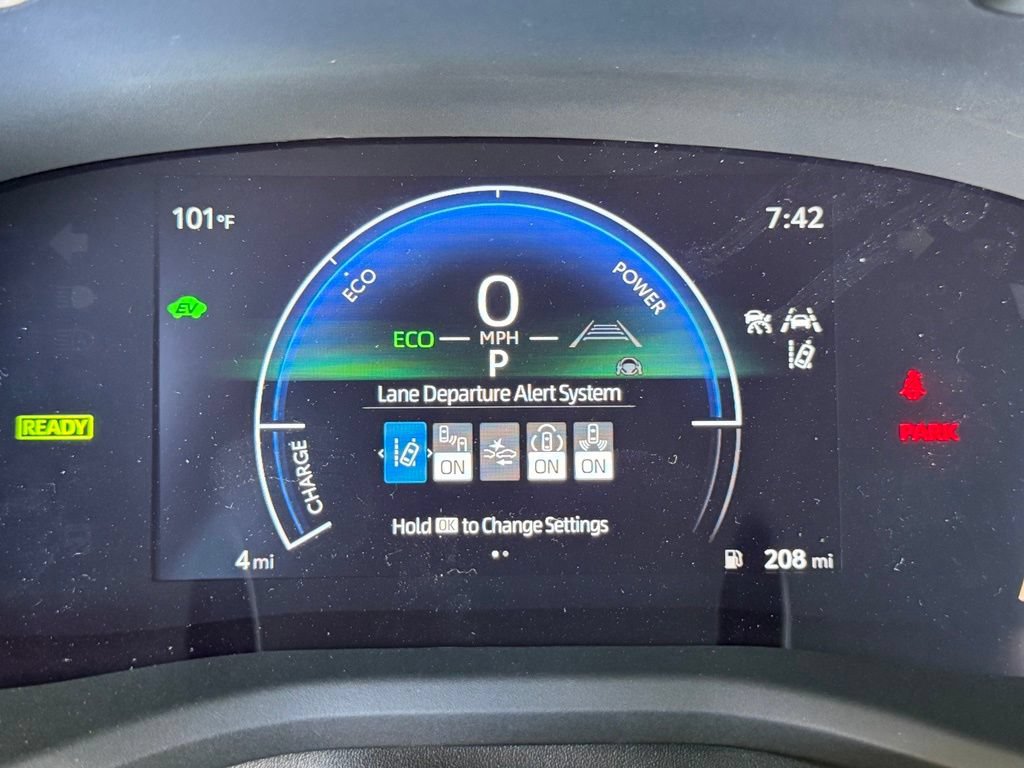 Used 2026 Toyota Camry SE FWD image 27