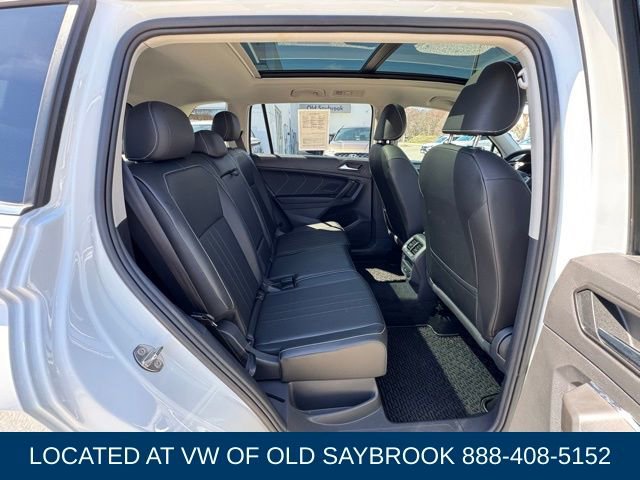 Used 2022 Volkswagen Tiguan SE w/ Panoramic Sunroof Package image 20