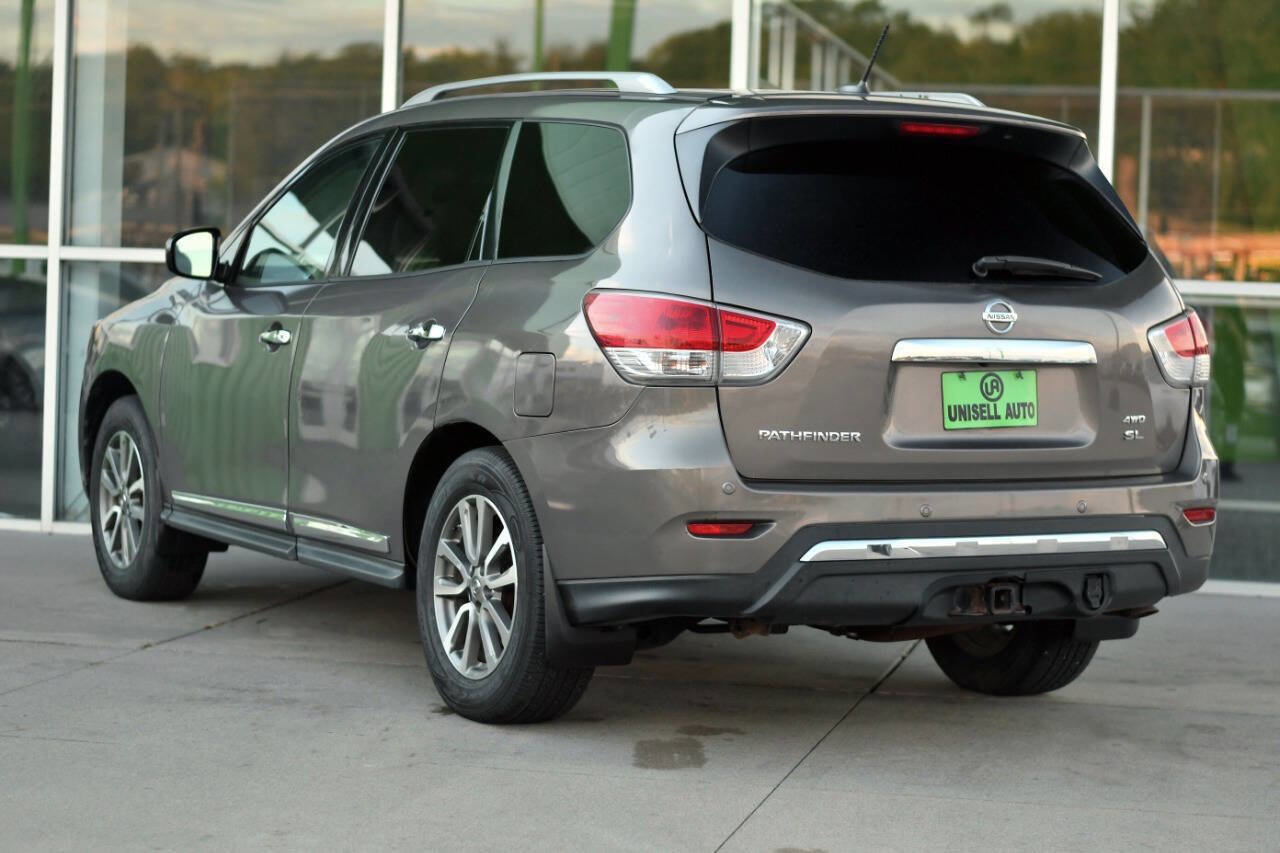 Used 2014 Nissan Pathfinder SL w/ SL Premium Package image 5