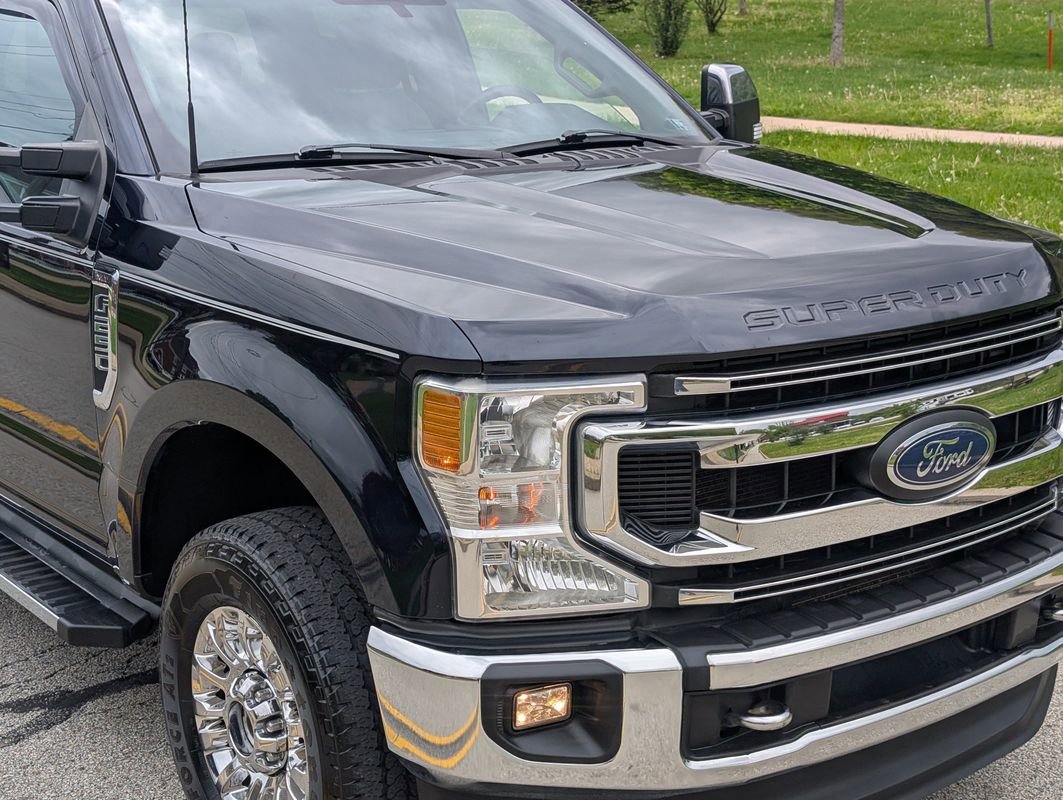 Used 2021 Ford F250 XLT w/ XLT Premium Package AWD/4WD image 16