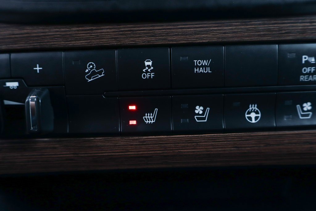 Used 2017 RAM 2500 Laramie w/ Sport Appearance Group image 40