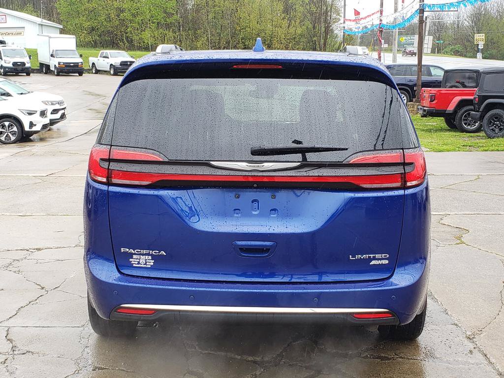 Certified 2021 Chrysler Pacifica Limited w/ Premium & Safety Sphere Group AWD/4WD image 4