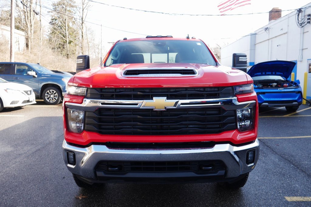 New 2026 Chevrolet Silverado 2500 LT image 3