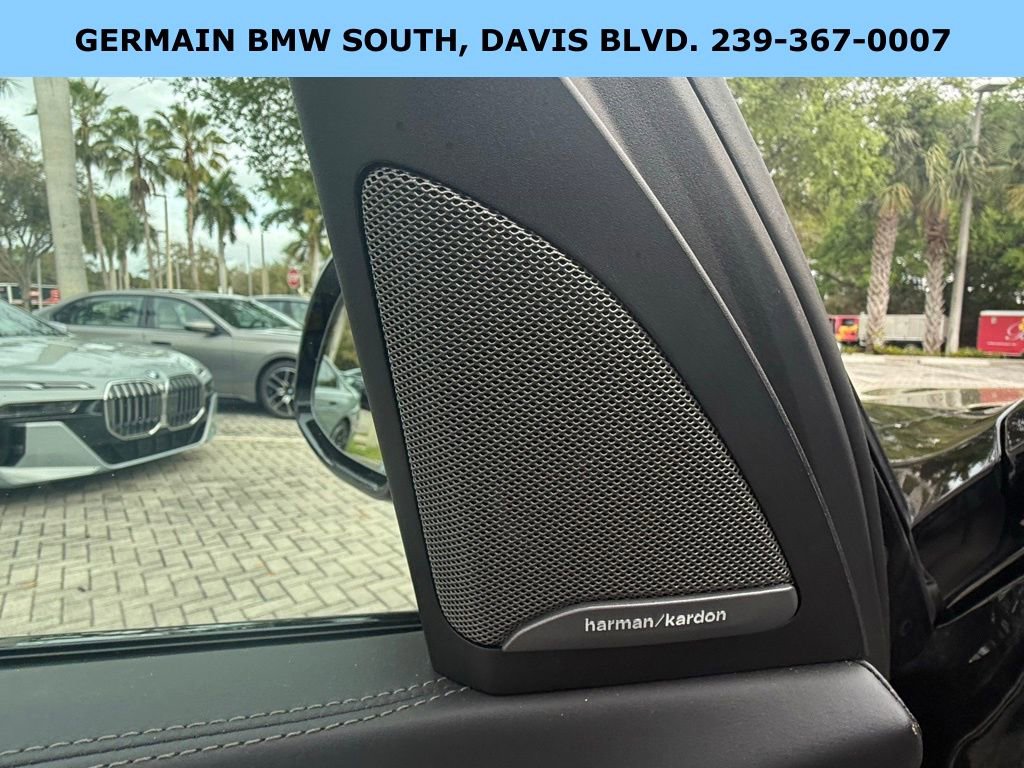 Used 2023 BMW X7 M60i image 22