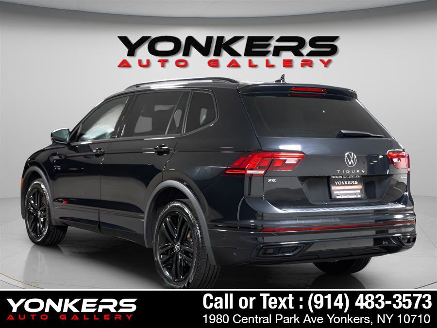 Used 2022 Volkswagen Tiguan SE R-Line AWD/4WD image 4