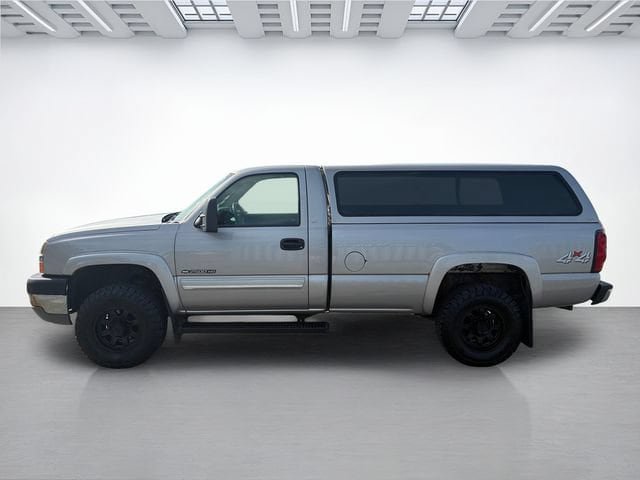 Used 2004 Chevrolet Silverado 2500 LS AWD/4WD image 8