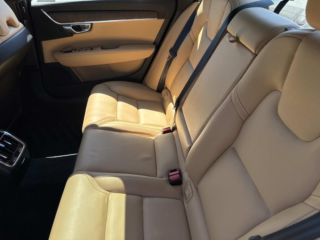Used 2023 Volvo S90 B6 Ultimate AWD/4WD image 24