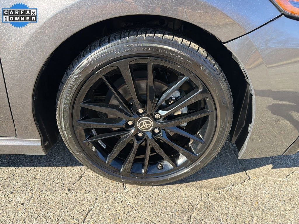 Used 2023 Toyota Camry XSE image 9