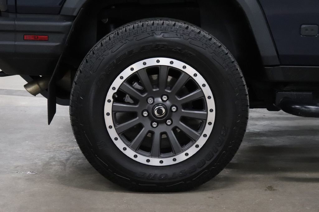 Used 2025 INEOS Grenadier image 30