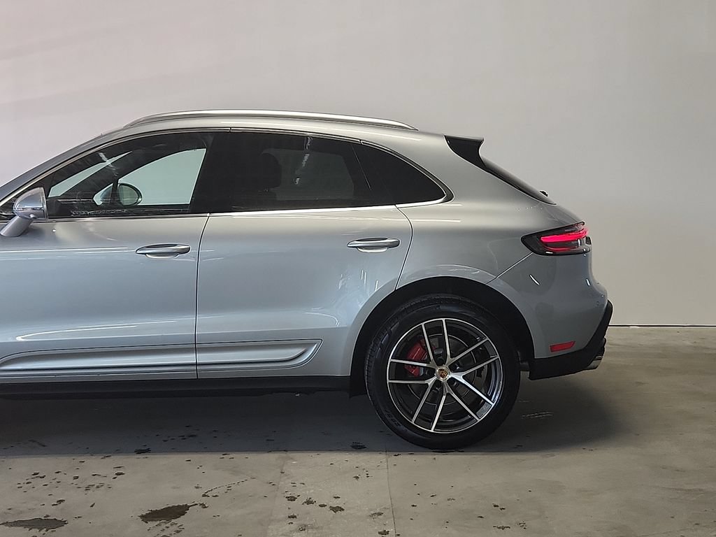New 2026 Porsche Macan S AWD/4WD image 7