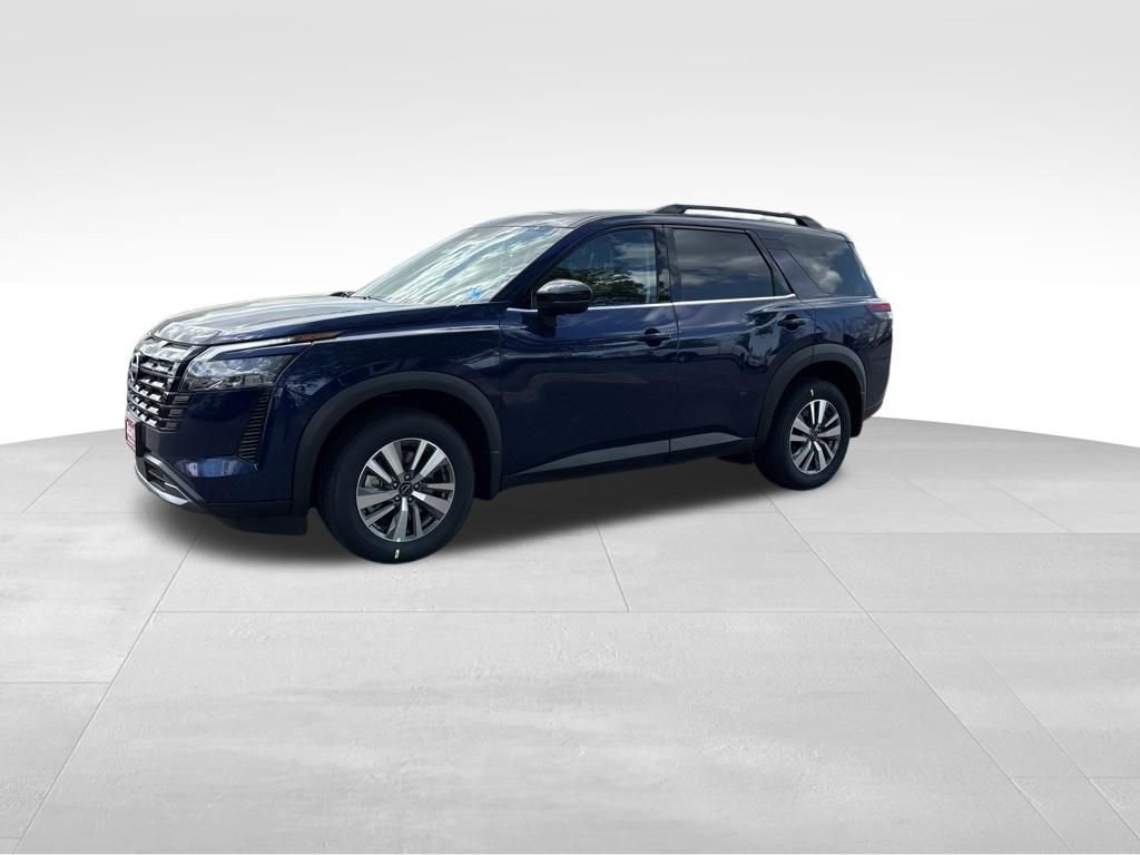 New 2026 Nissan Pathfinder SL image 9