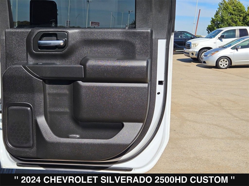 Used 2024 Chevrolet Silverado 2500 Custom w/ Custom Value Package image 25