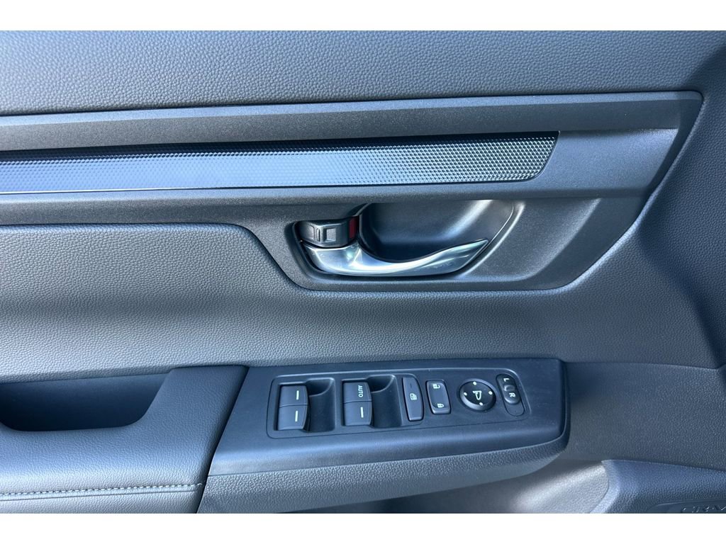 Used 2026 Honda CR-V LX image 11