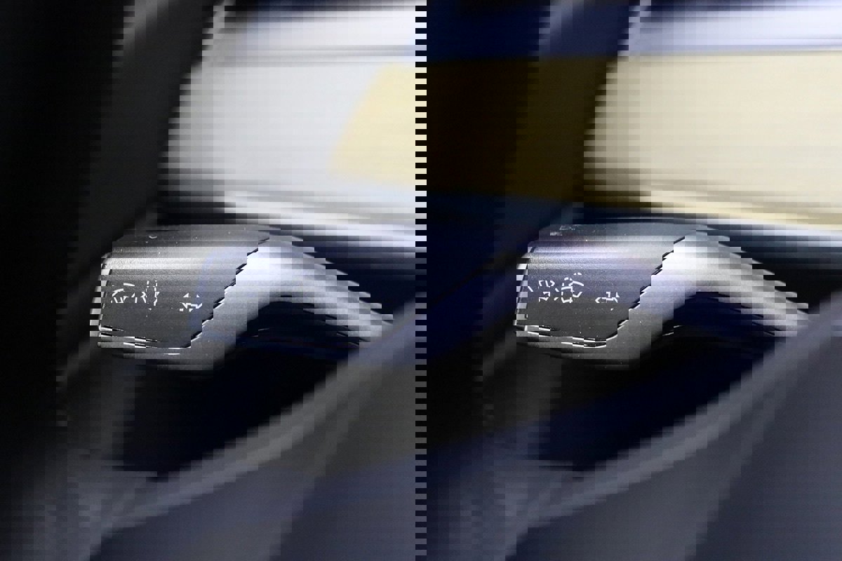 Used 2020 Tesla Model 3 Long Range image 48