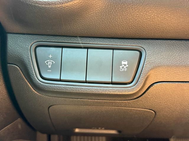 Used 2023 Kia Forte LXS FWD image 15