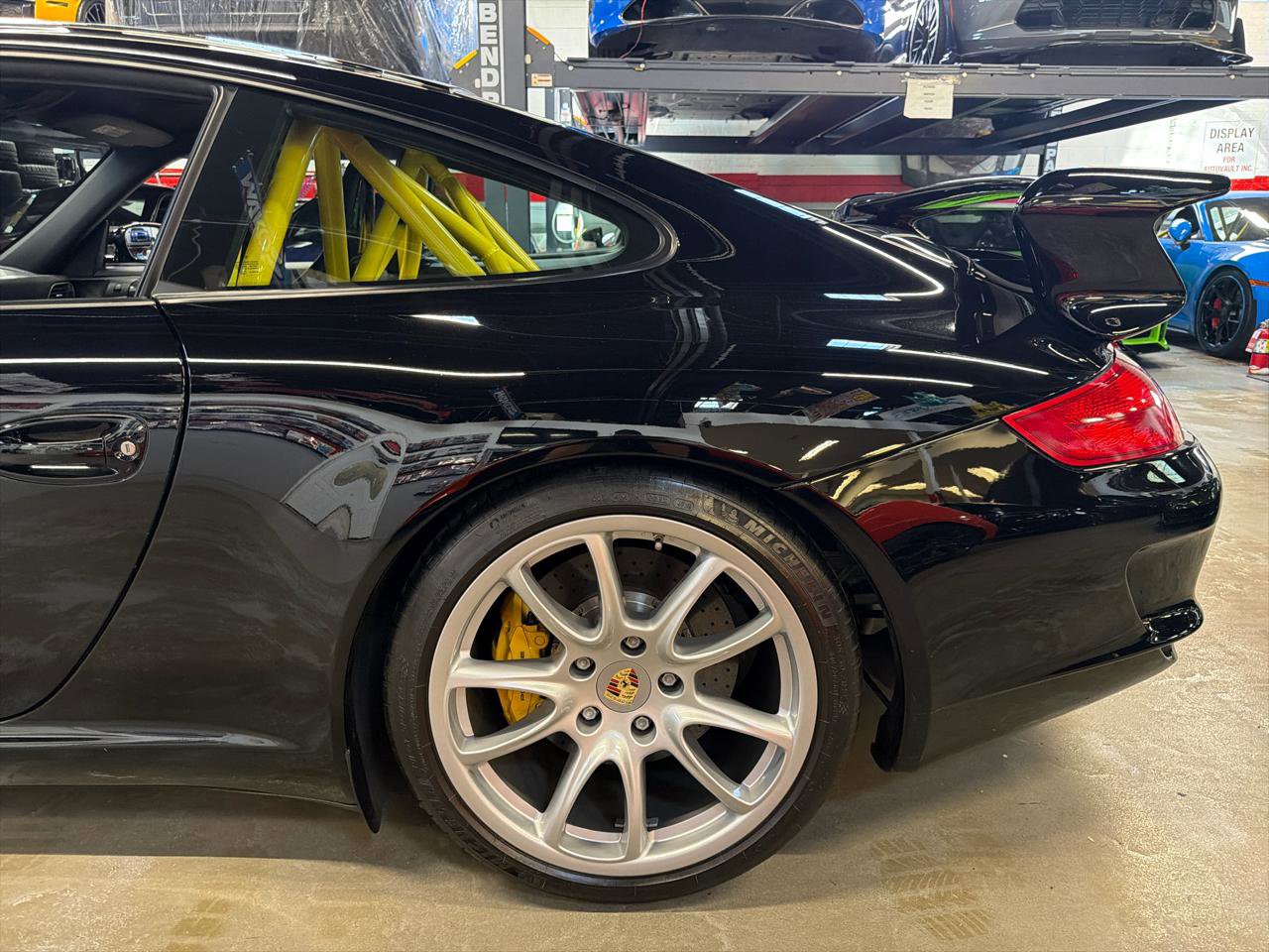 Used 2007 Porsche 911 GT3 RWD image 13