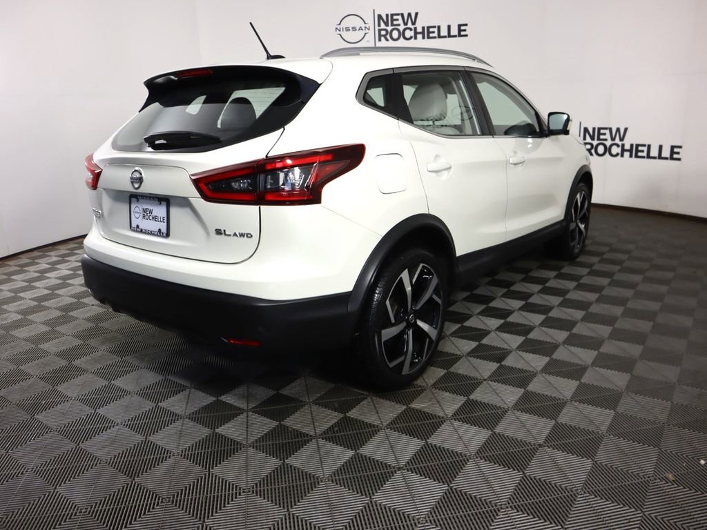 Used 2022 Nissan Rogue Sport SL w/ Premium Package AWD/4WD image 7