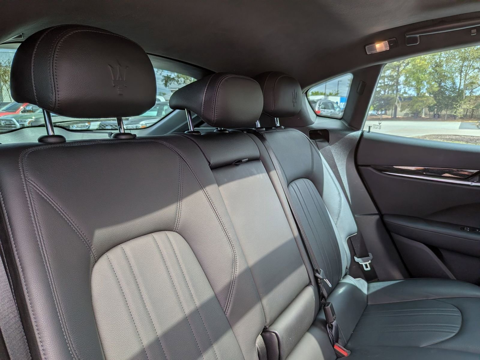 Used 2022 Maserati Levante GT image 33